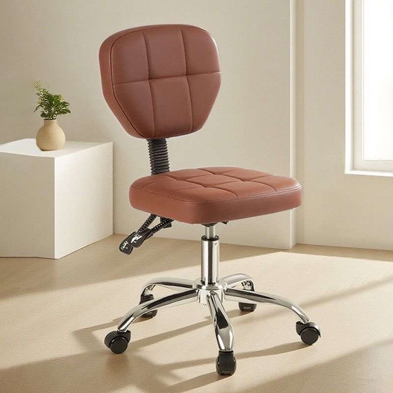 Beauty Makeup Shop - Dentist's chair Manicurist Eyelash beautician Beauty