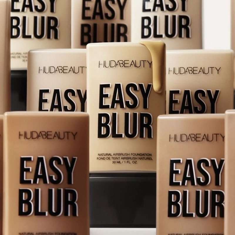 Huda Beauty Easy Blur Natural  - Huda Beauty Makeup Set ulasan dan harga