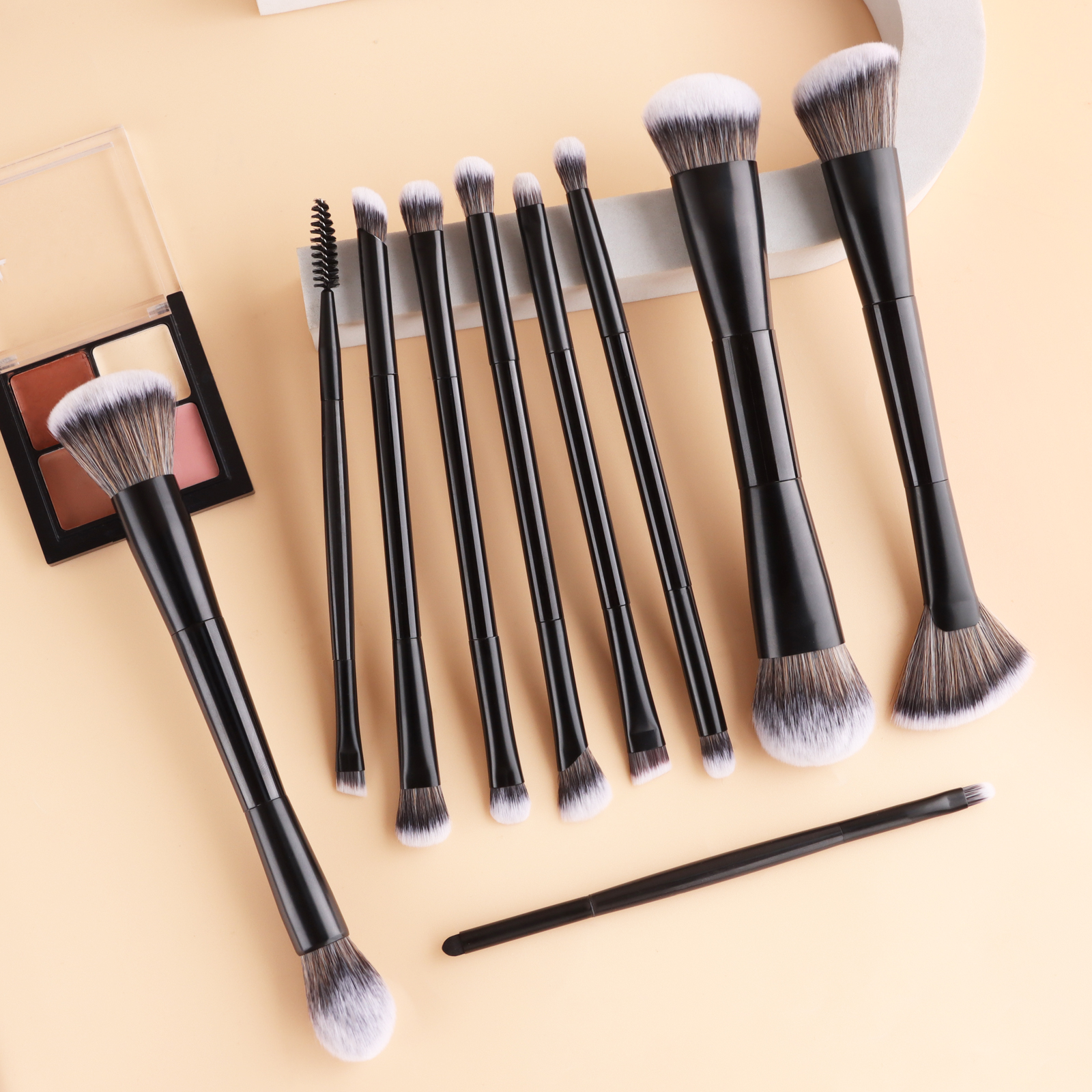 10pcs Professional Makeup Brus - Huda Beauty Makeup Brush Set ulasan dan harga