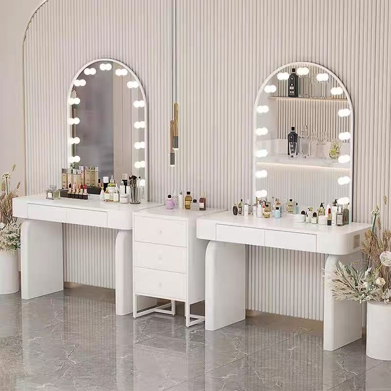 Cream Wind Studio Professional - Beauty Makeup Training ulasan dan harga